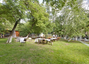 APPLE HILL