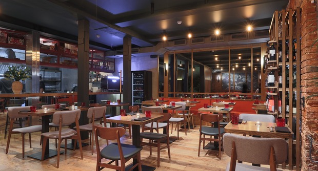 Ресторан Satoshi Wine Bistro