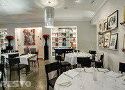 Vogue Cafe