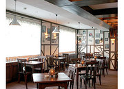 Flat Iron Bar & Roadhouse