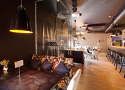 Бурый Лис и Ленивый Пес